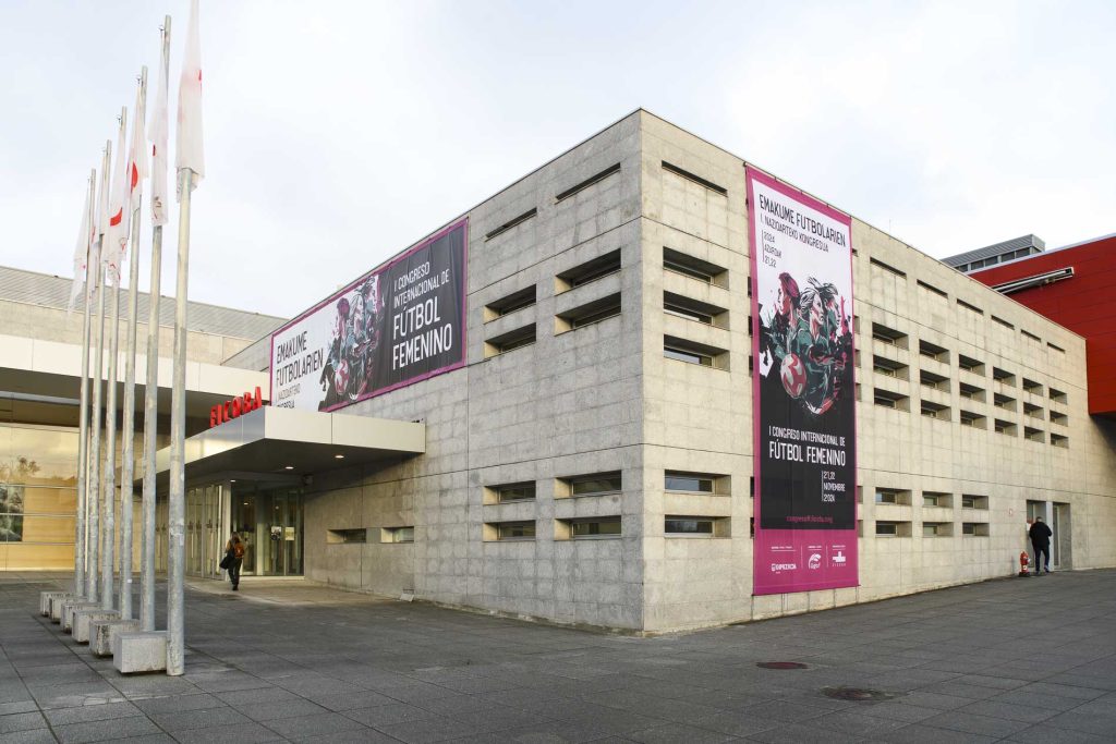 Image gallery summarising the two days of the first edition of the International Women's Football Congress, held in Ficoba (Gipuzkoa) on 21 and 22 November 2024.